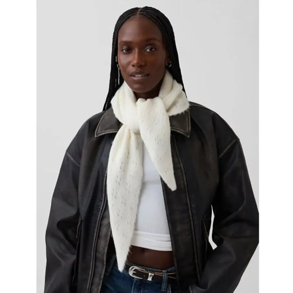 NEW Gap Pointelle Triangle Scarf Knit Bandana Head Scarf Ivory Boho Cottagecore